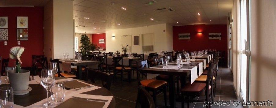 Brit Hotel Saint-Meen-Le-Grand En Broceliande Kültér fotó